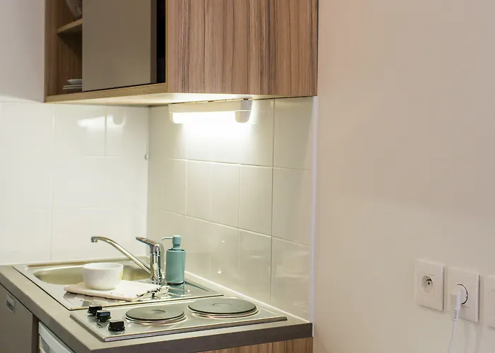 Aparthotel Apparteo 3*