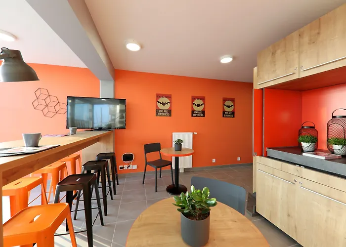 Apparteo Aparthotel 3*