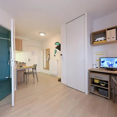 Apparteo Apartahotel Burdeos