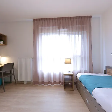 Aparthotel Apparteo 3*